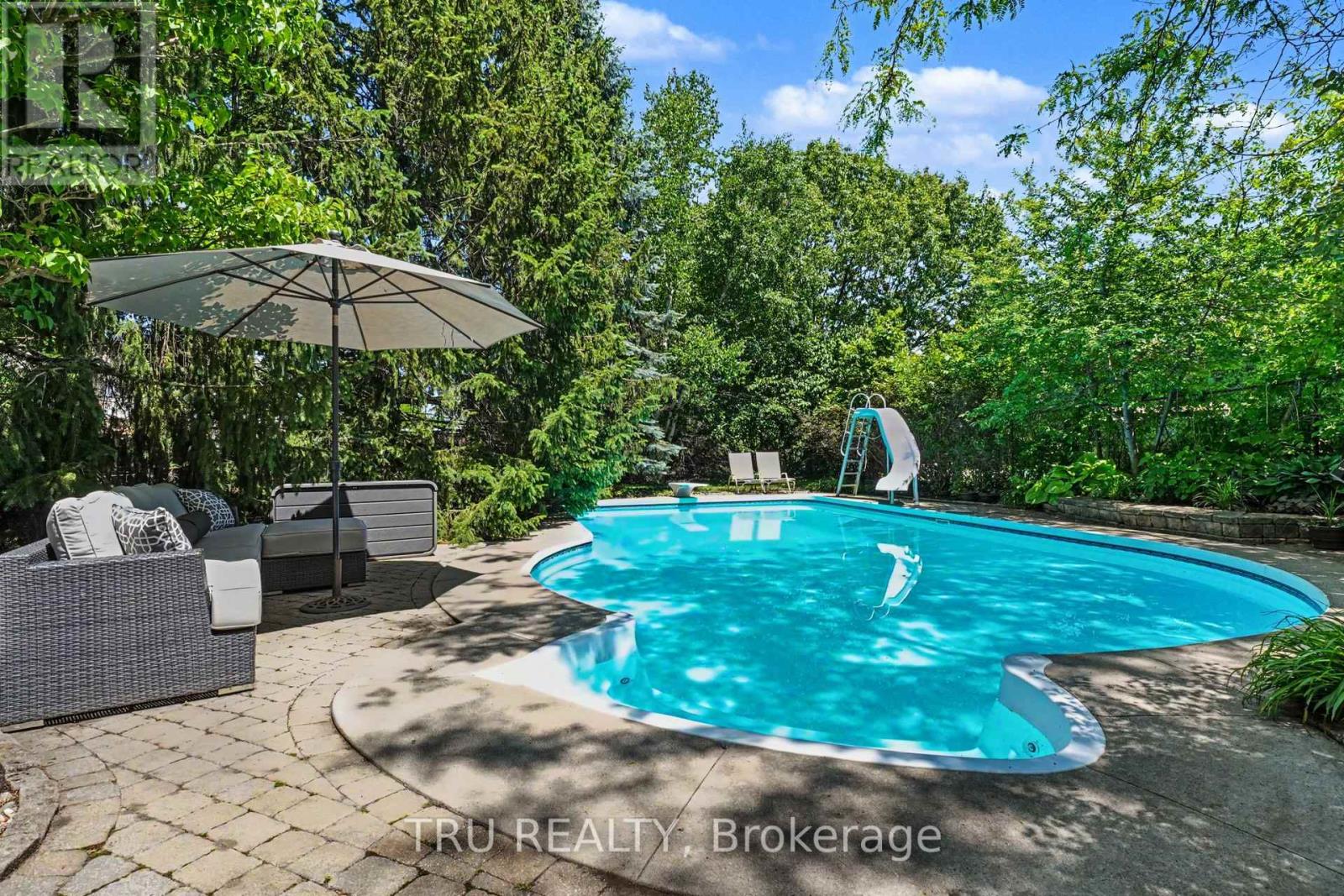 40 CIMARRON CRESCENT - 33