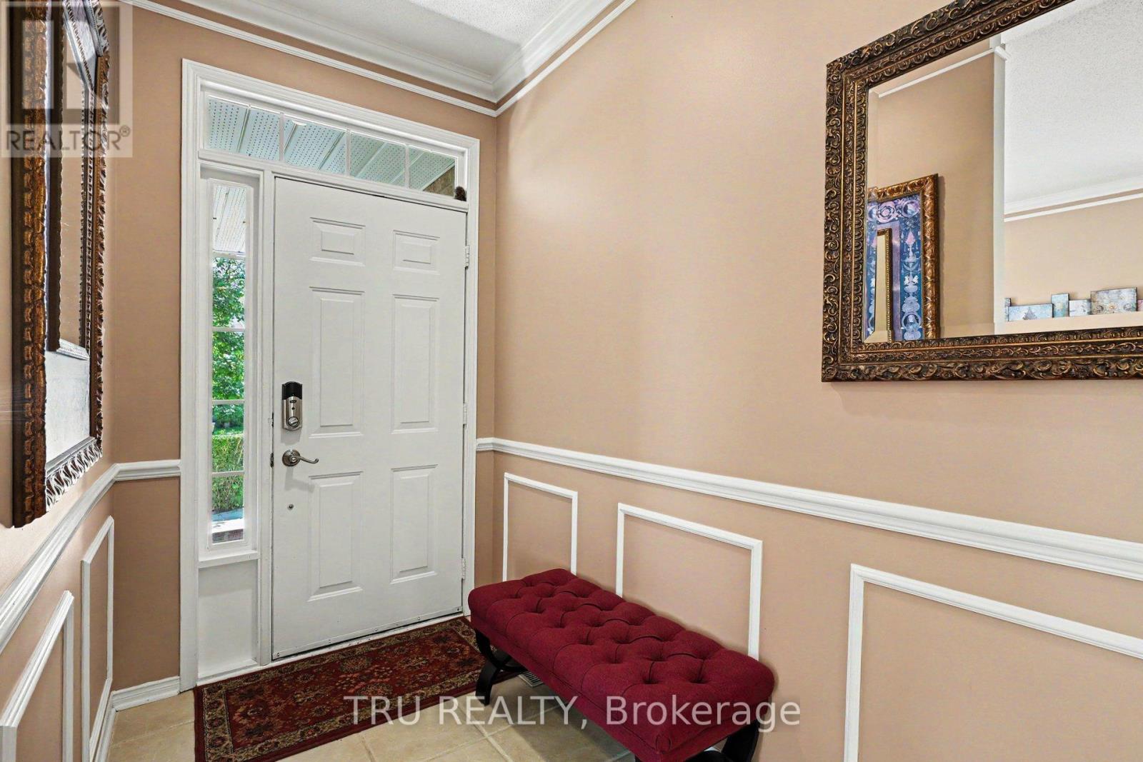 40 CIMARRON CRESCENT - 4
