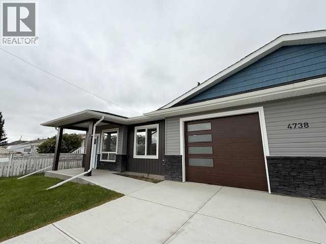 #3, 4738 49A Avenue - 3