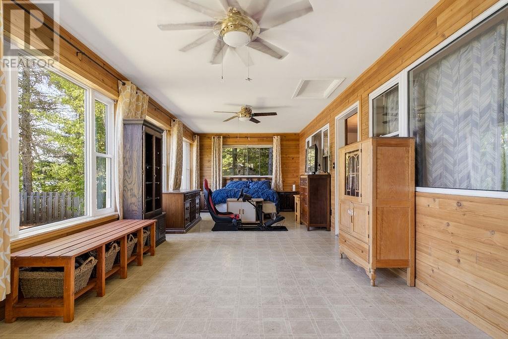 1306 West Bay Road - 9