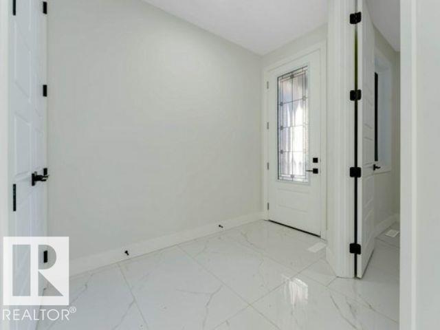 7156 177 AV NW - 3