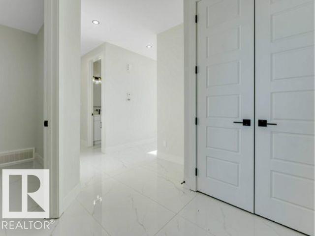 7156 177 AV NW - 4