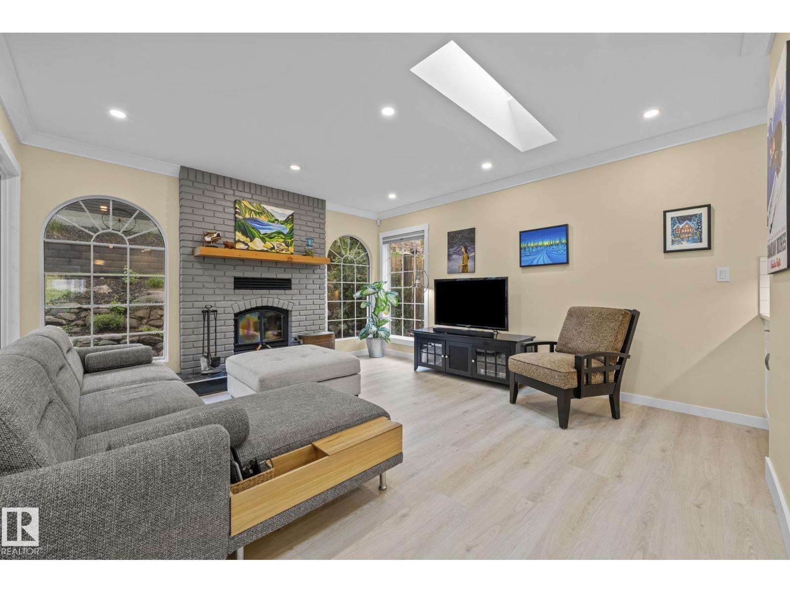6523 HARDISTY DR NW — photo 25