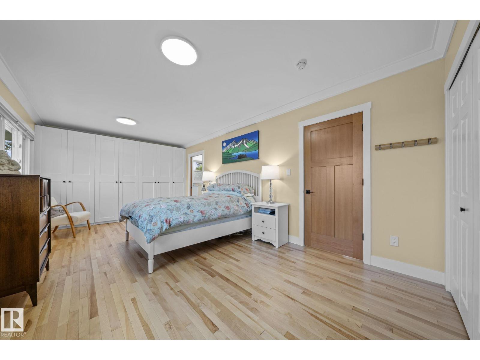 6523 HARDISTY DR NW — photo 30