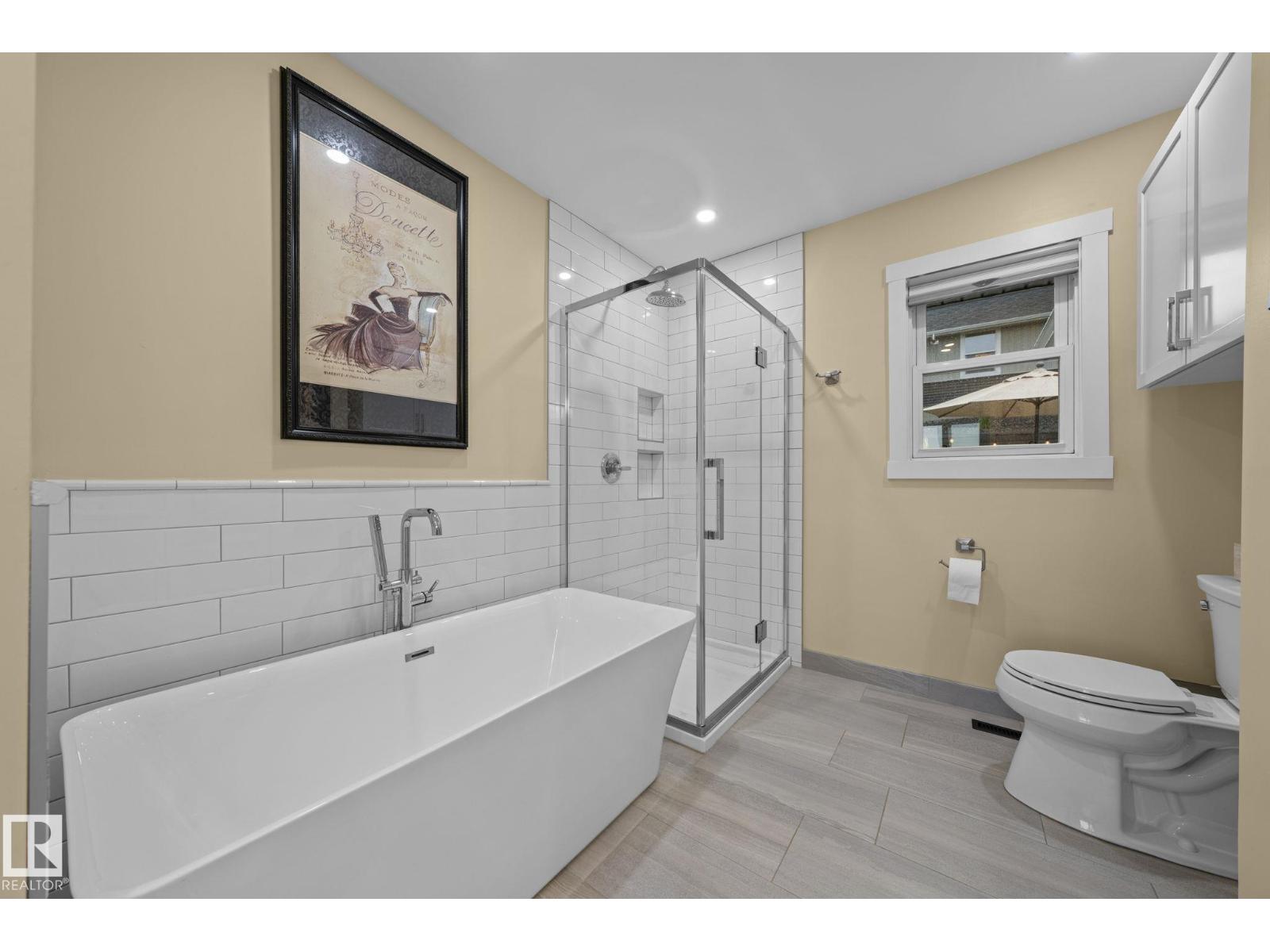 6523 HARDISTY DR NW — photo 36