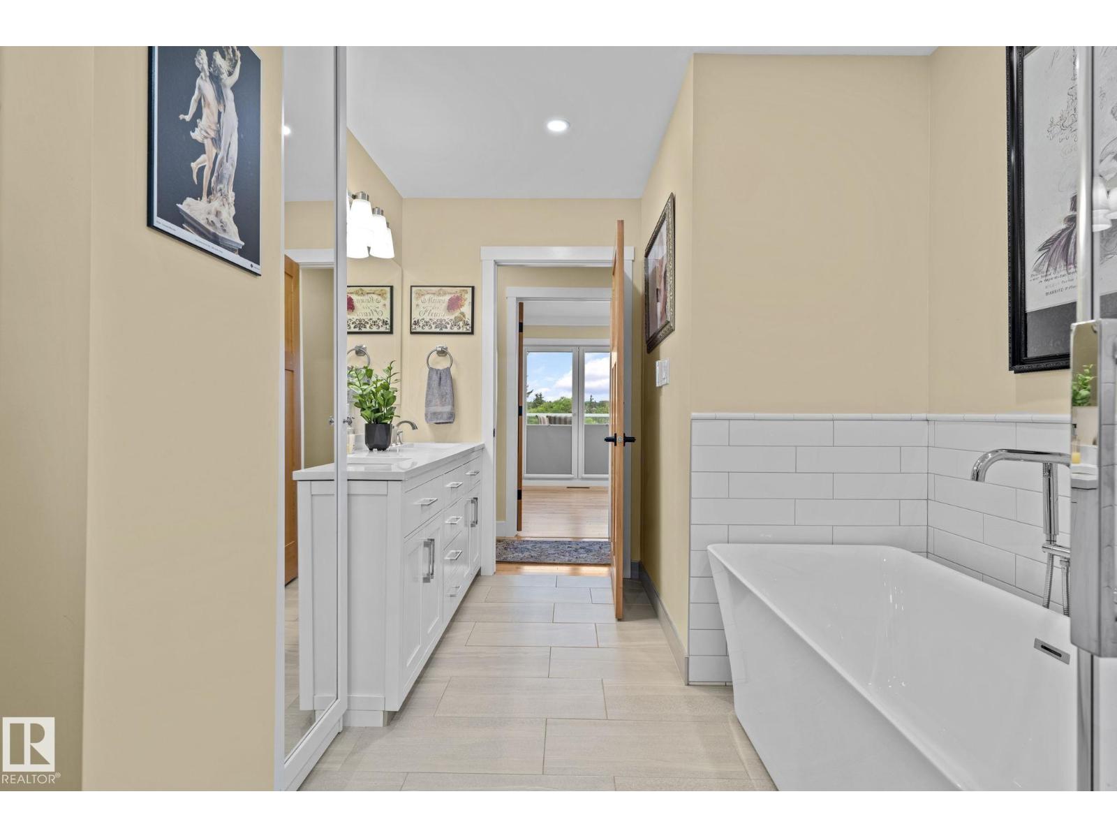 6523 HARDISTY DR NW — photo 37