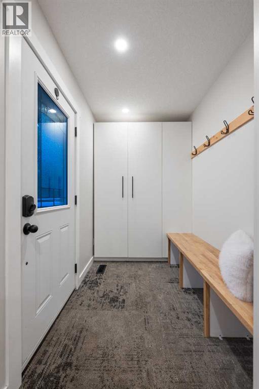 1575 Lake Bonavista Drive SE — photo 10