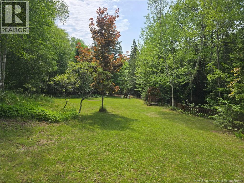 435 Acadie - 13