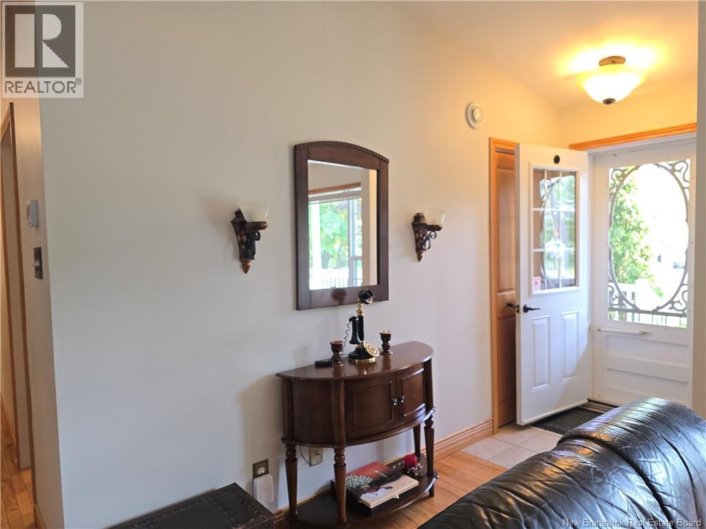 435 Acadie - Image 23