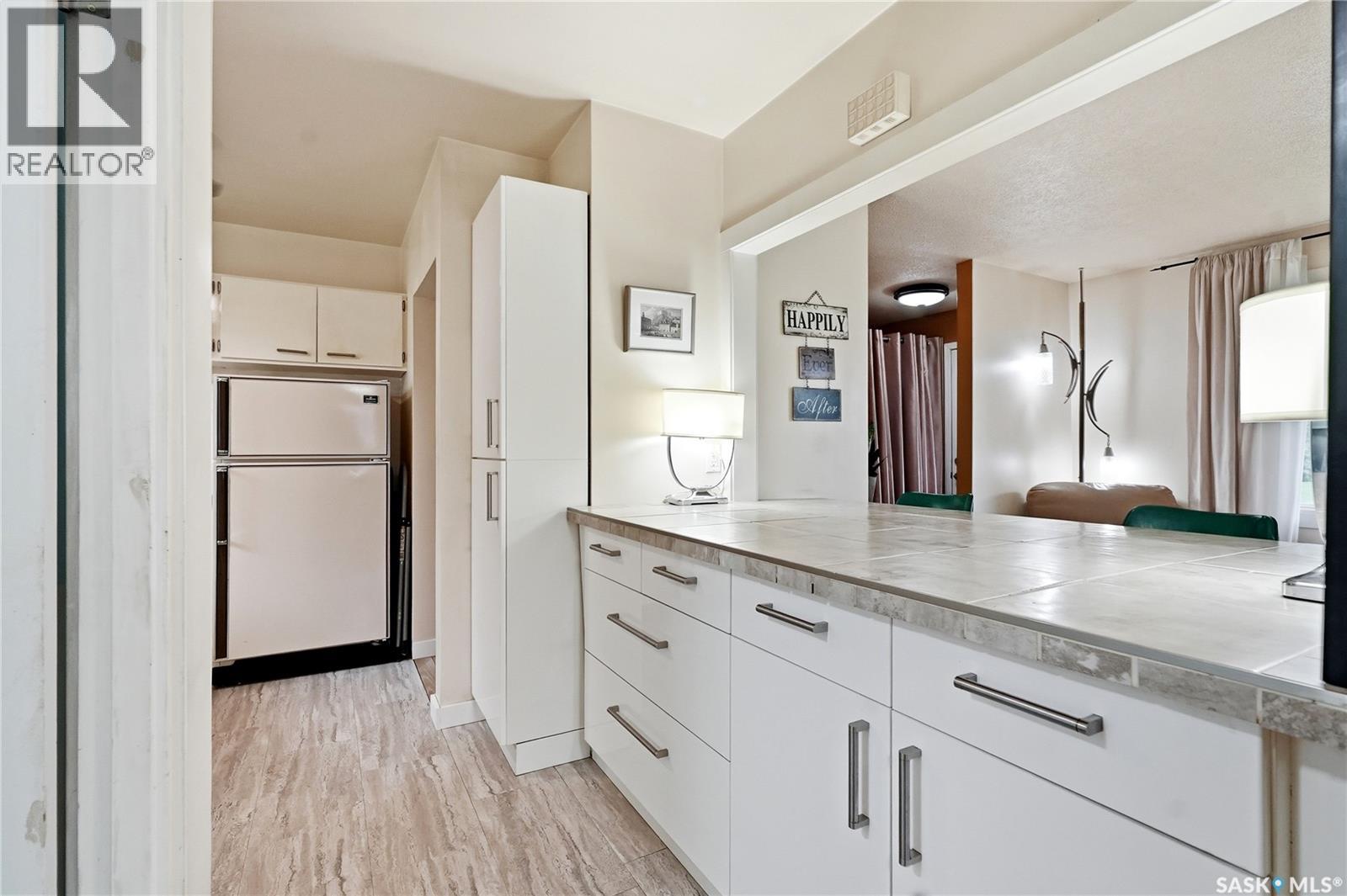 2321 Munroe AVENUE S — photo 11
