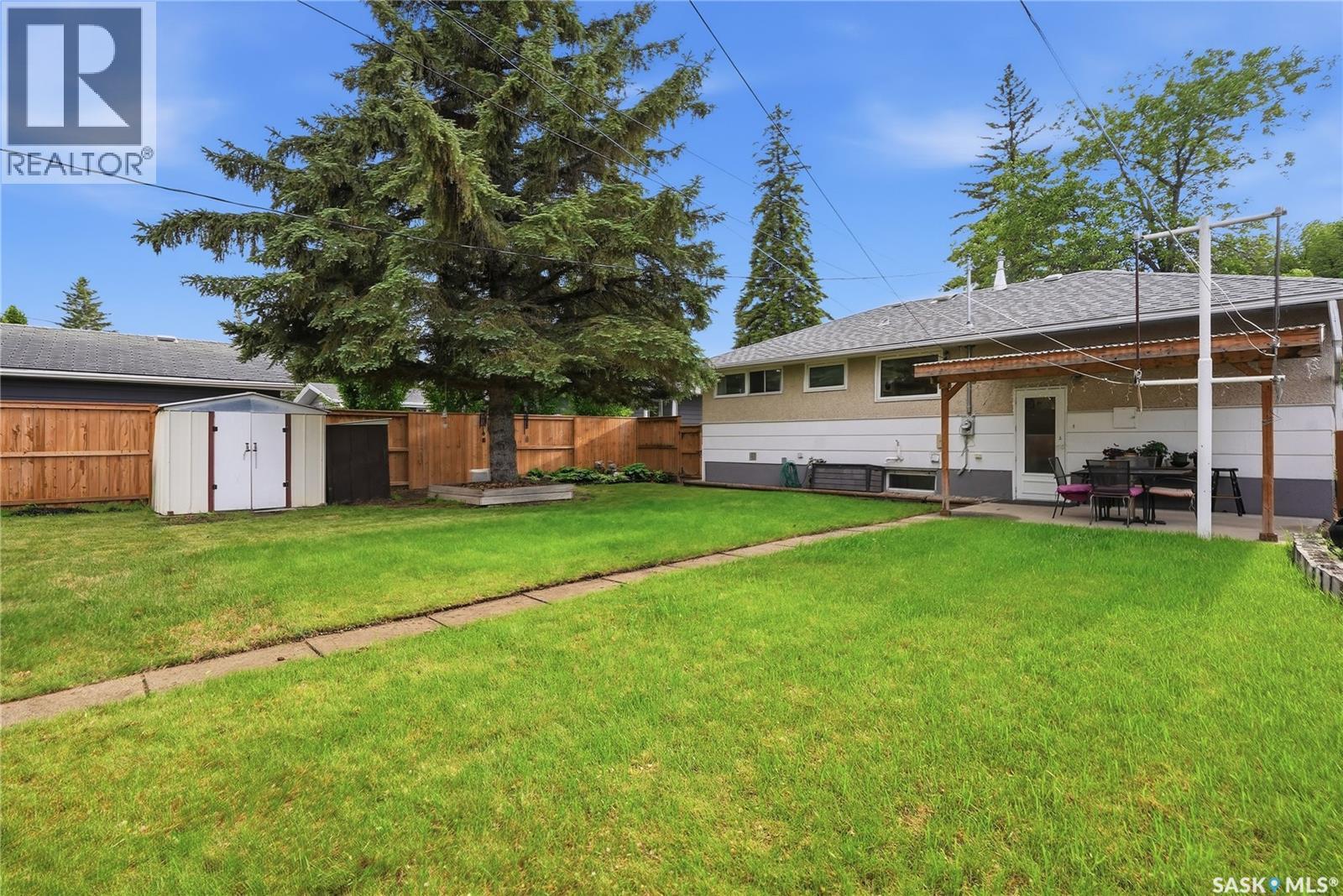 2321 Munroe AVENUE S — photo 46