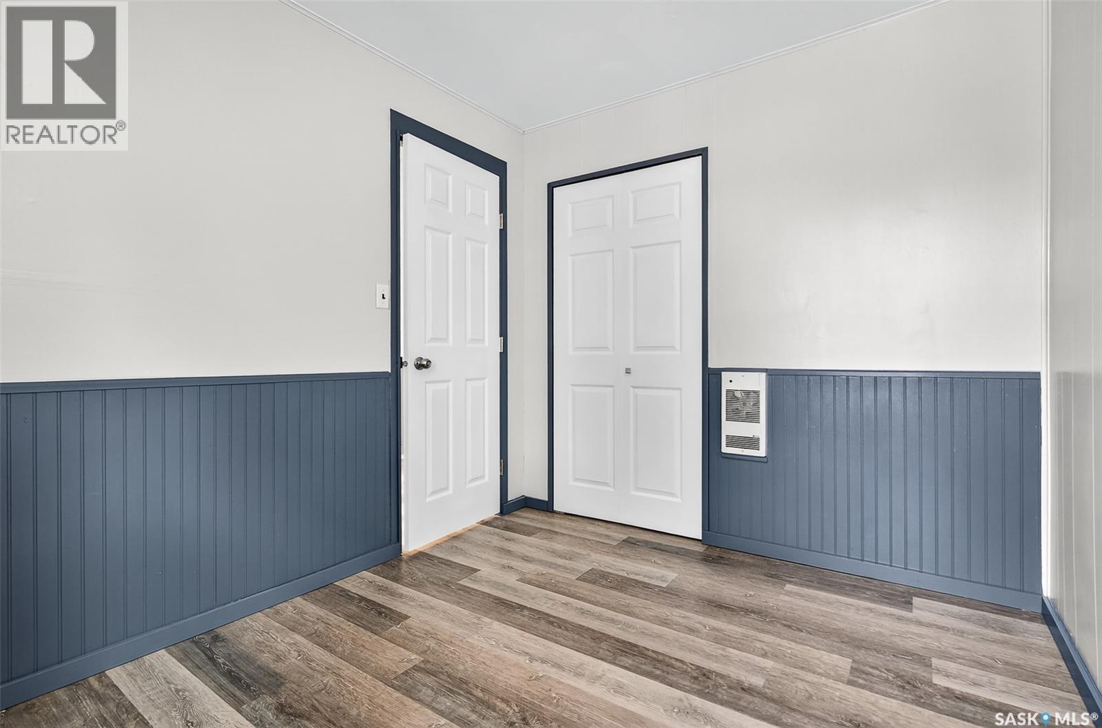 826 Athabasca STREET E - 15