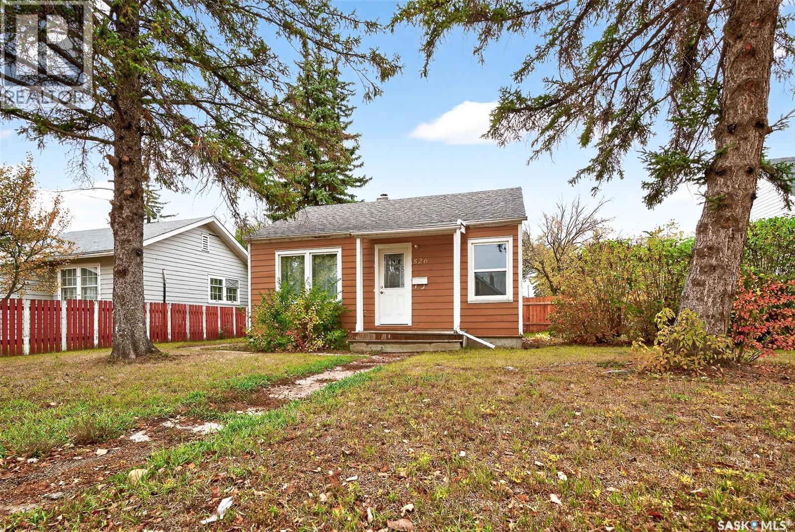 826 Athabasca STREET E - 41