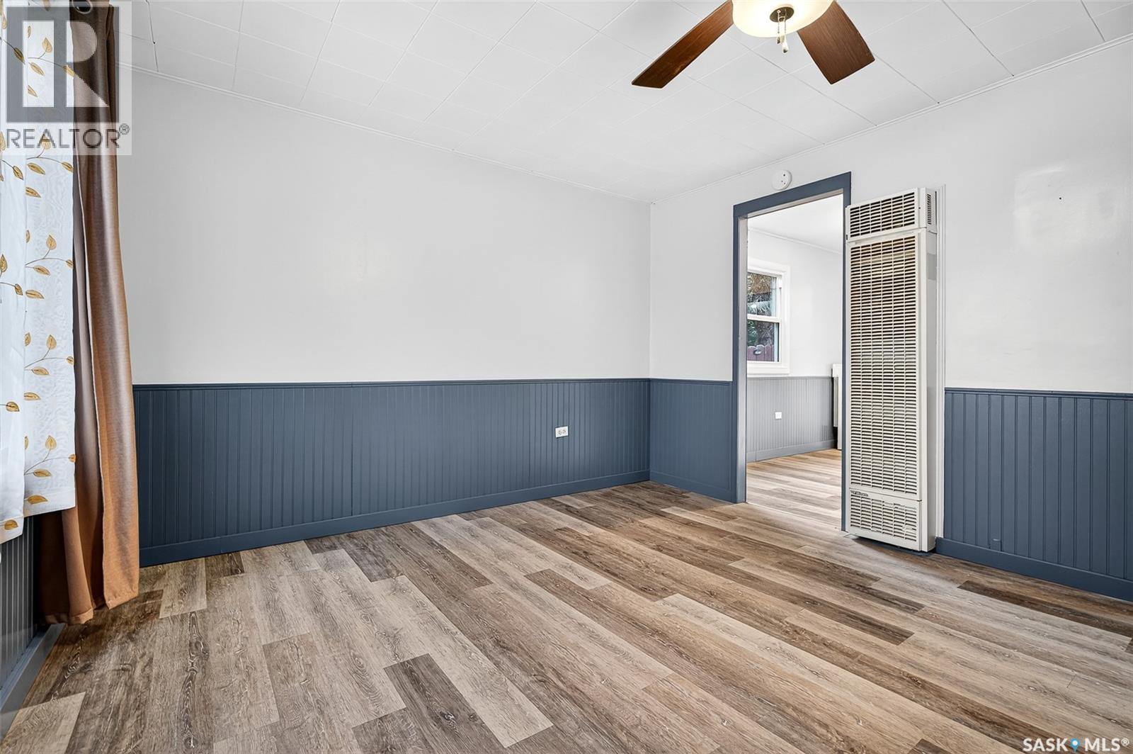 826 Athabasca STREET E - 7
