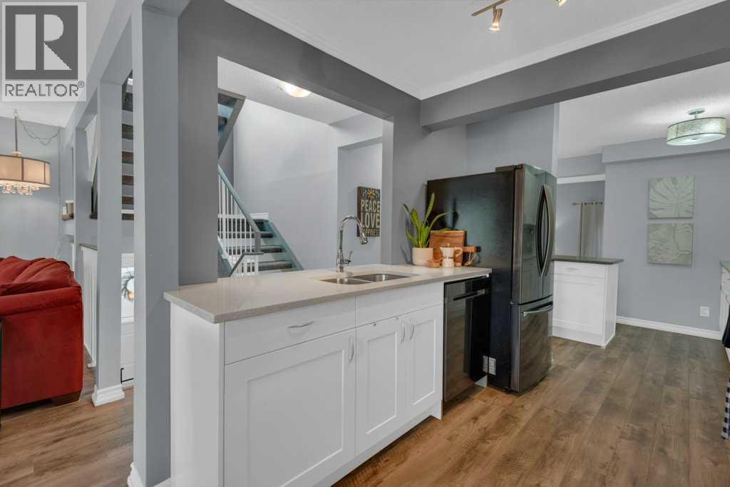 11 Stradwick Place SW — photo 9