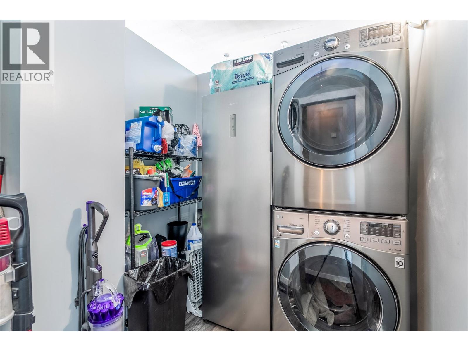 761 Fairbridge Road - 28