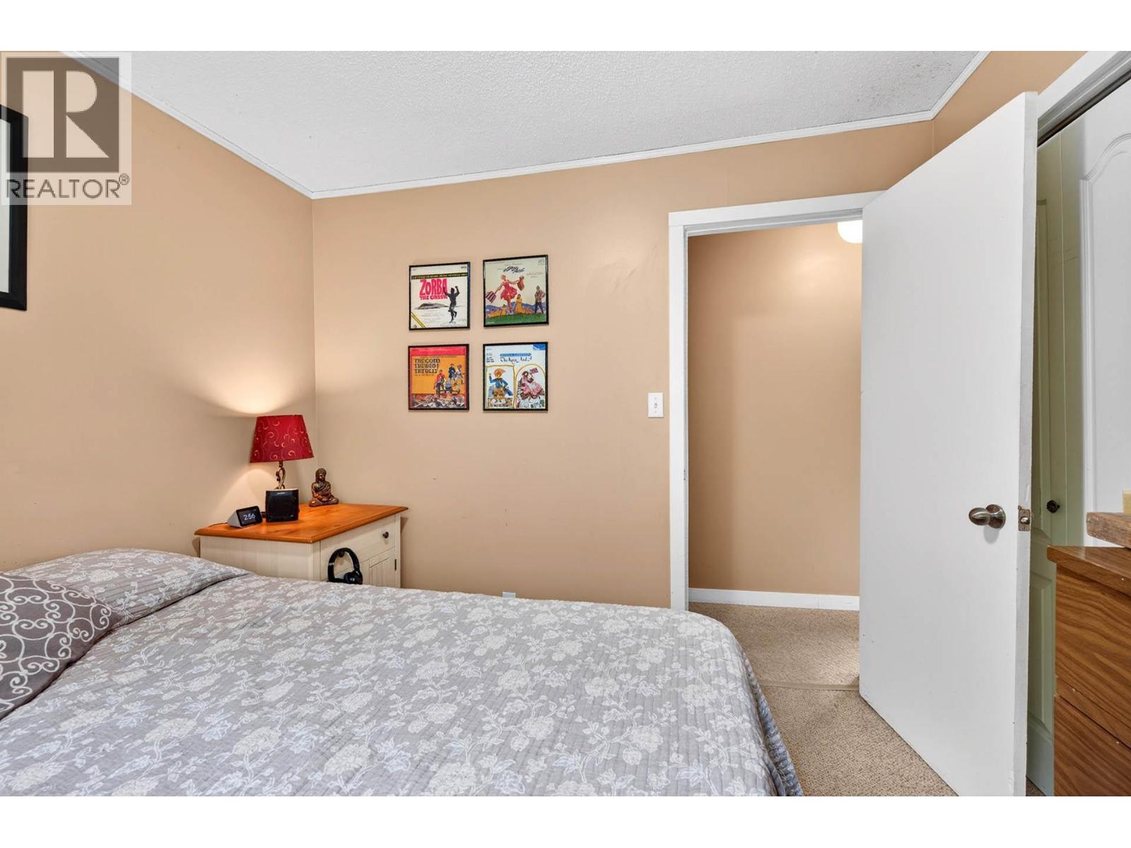 649 Sicamore Drive - 48