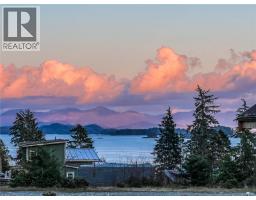 1182 Fourth Ave, Ucluelet, BC V0R3A0 Photo 21