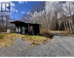 1182 Fourth Ave, Ucluelet, BC V0R3A0 Photo 10