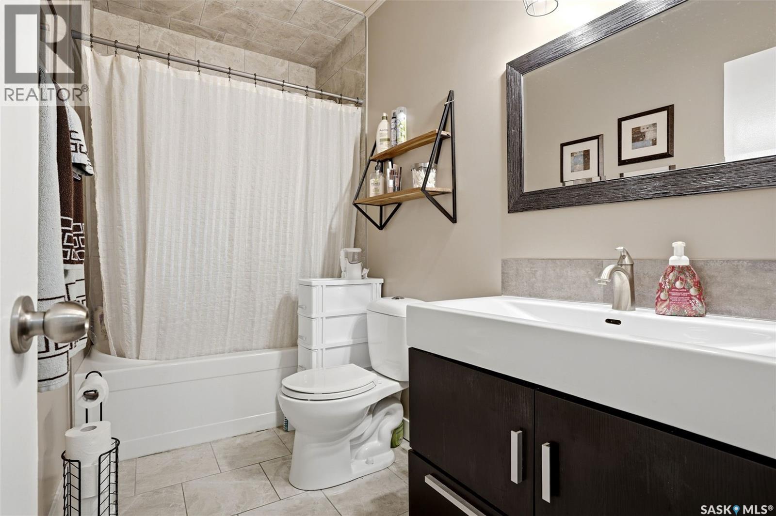 533 Broadway AVENUE — photo 16