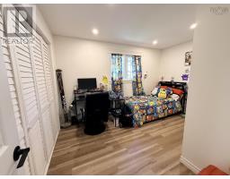 54 Maple Avenue, Lunenburg, NS B0J2C0 Photo 18