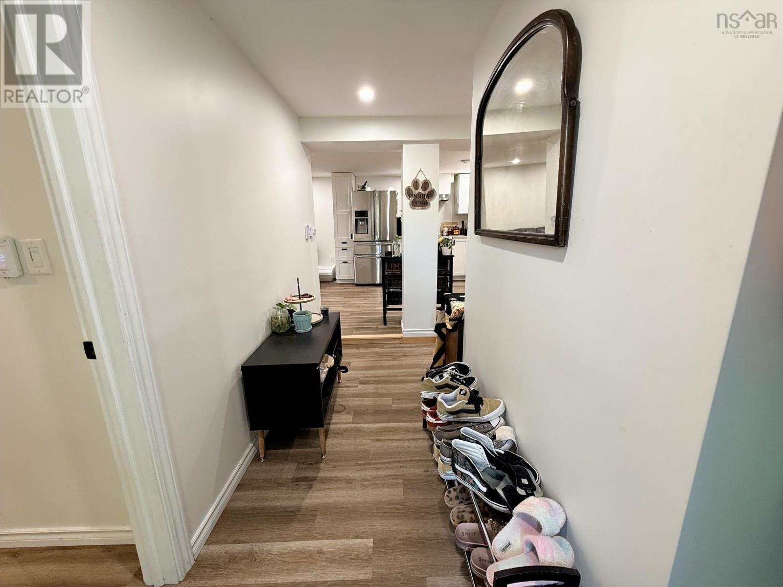 54 Maple Avenue - 25