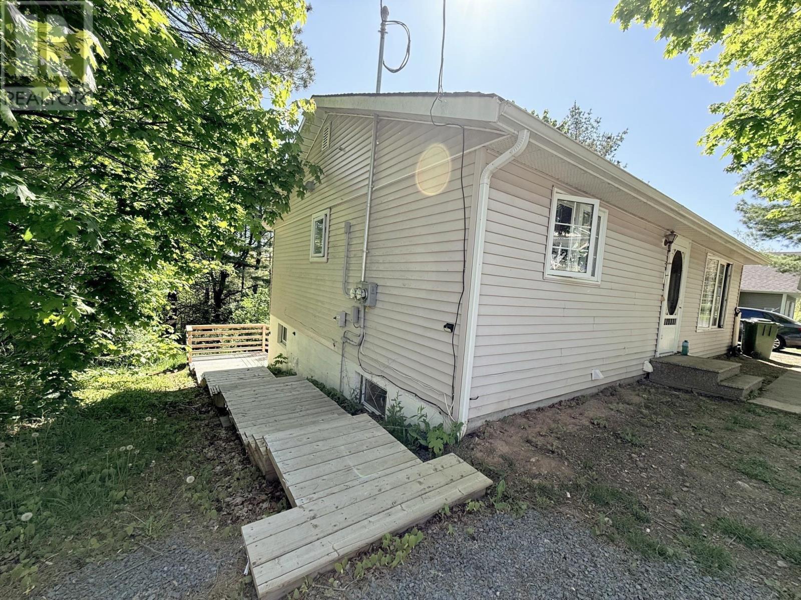 54 Maple Avenue - 5