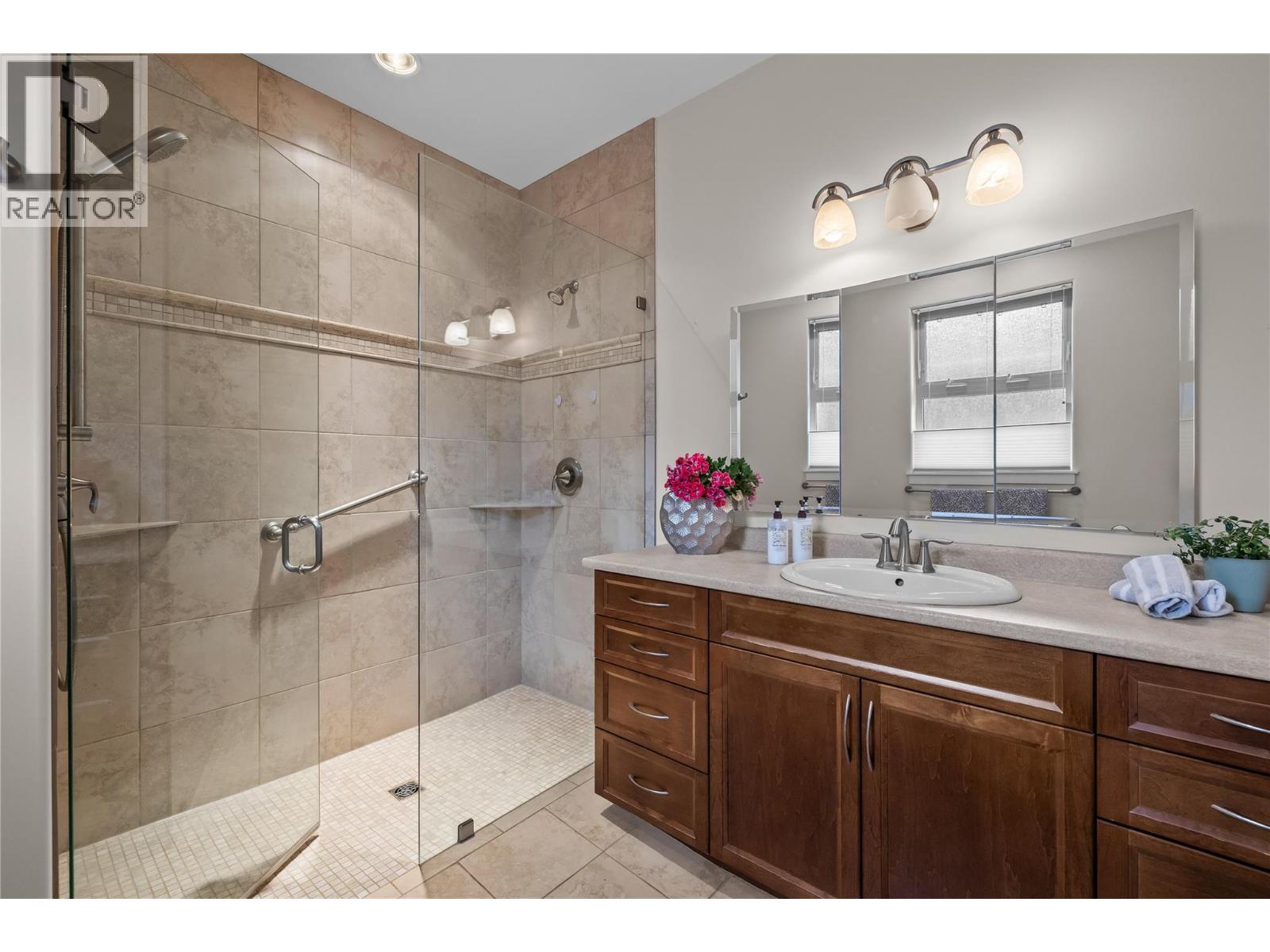 #149 4035 Gellatly Road - 21