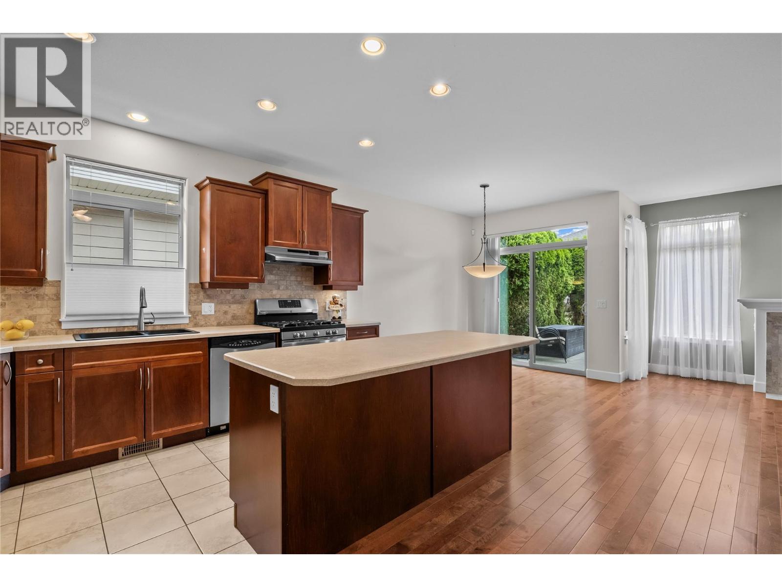 #149 4035 Gellatly Road - 4