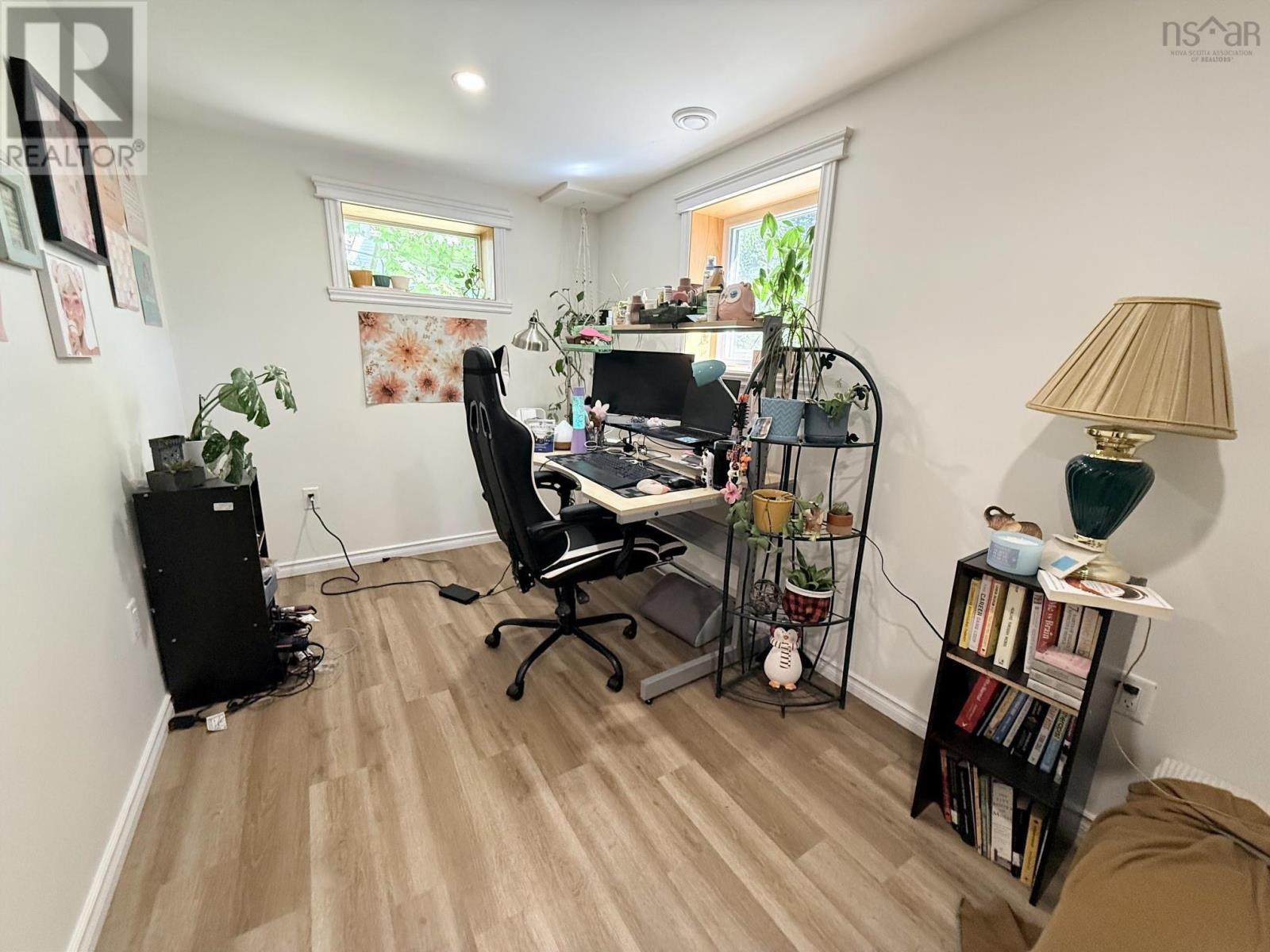 54 Maple Avenue - 33