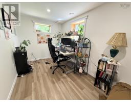 54 Maple Avenue, Lunenburg, NS B0J2C0 Photo 33