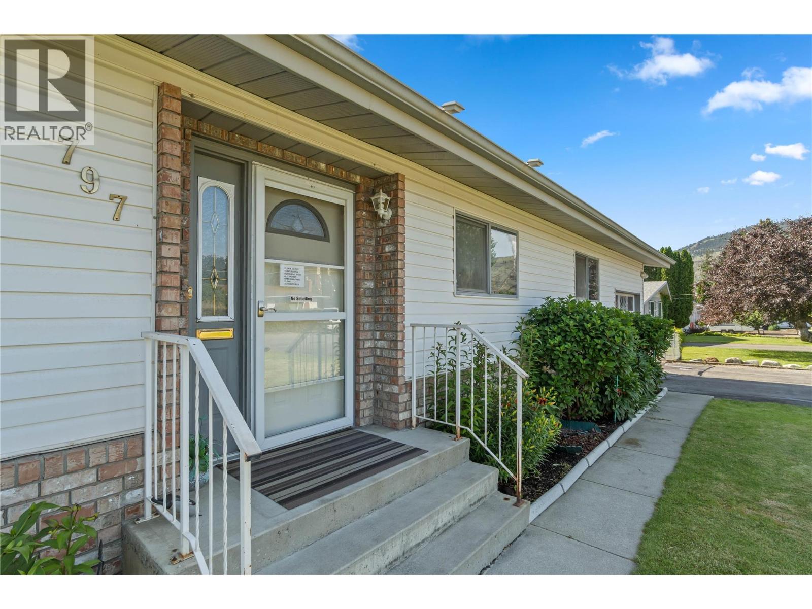 797 RIDGEVIEW Terrace - 4