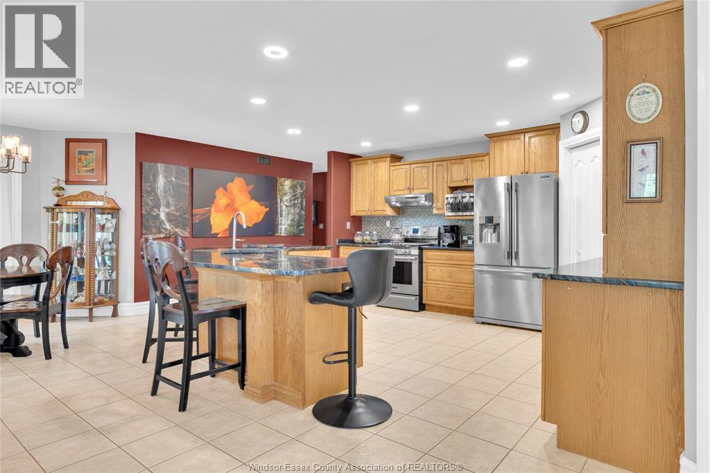 6225 MATCHETT - 11