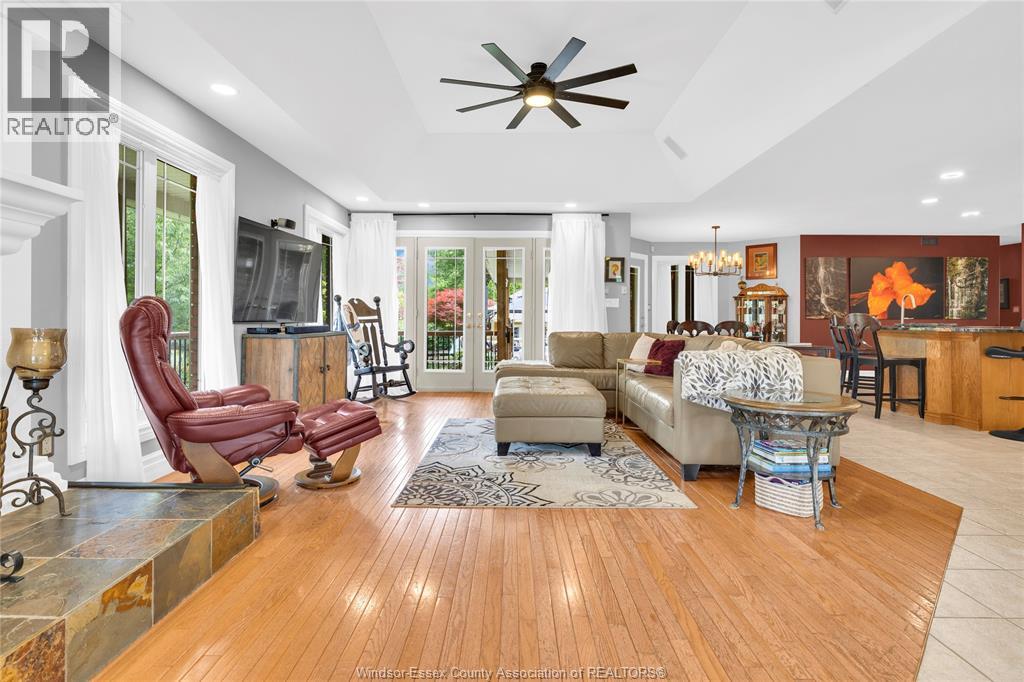 6225 MATCHETT - 17