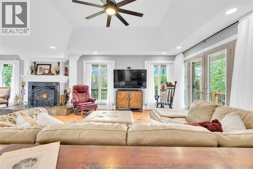 6225 MATCHETT - 18