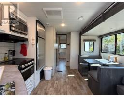 556 Salmonier Line thumbnail 12
