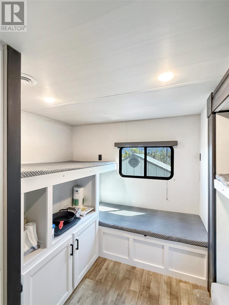 556 Salmonier Line - 23
