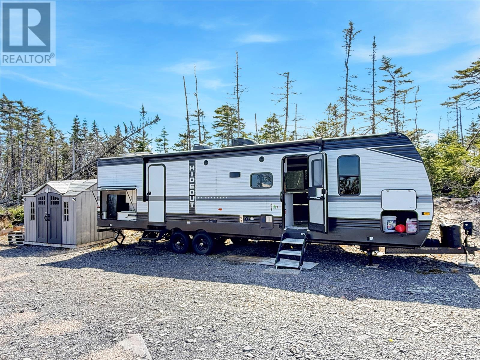 556 Salmonier Line - 6
