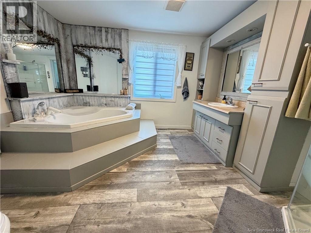 859 St-Joseph Road - 18