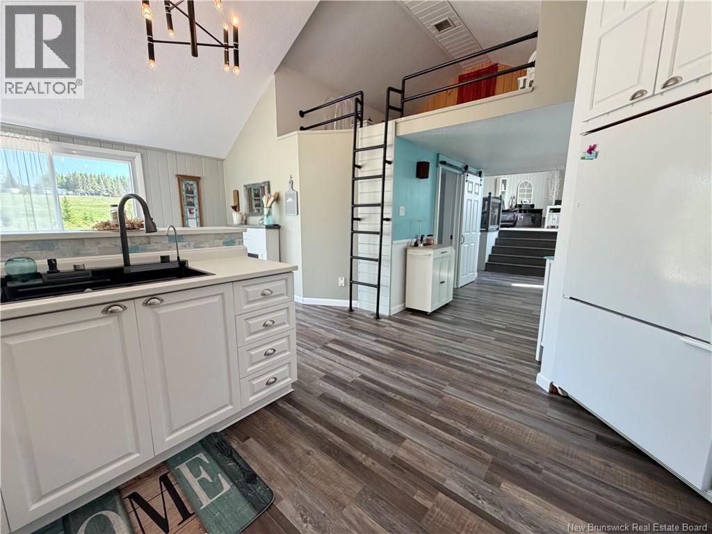 859 St-Joseph Road - 15