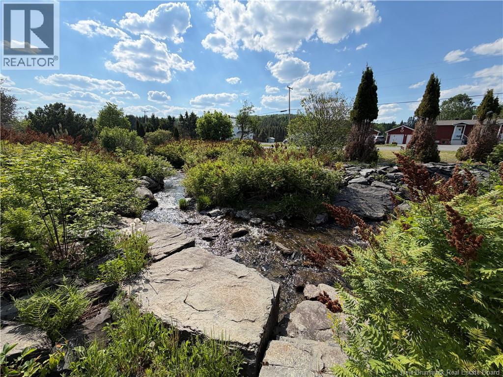859 St-Joseph Road - 44