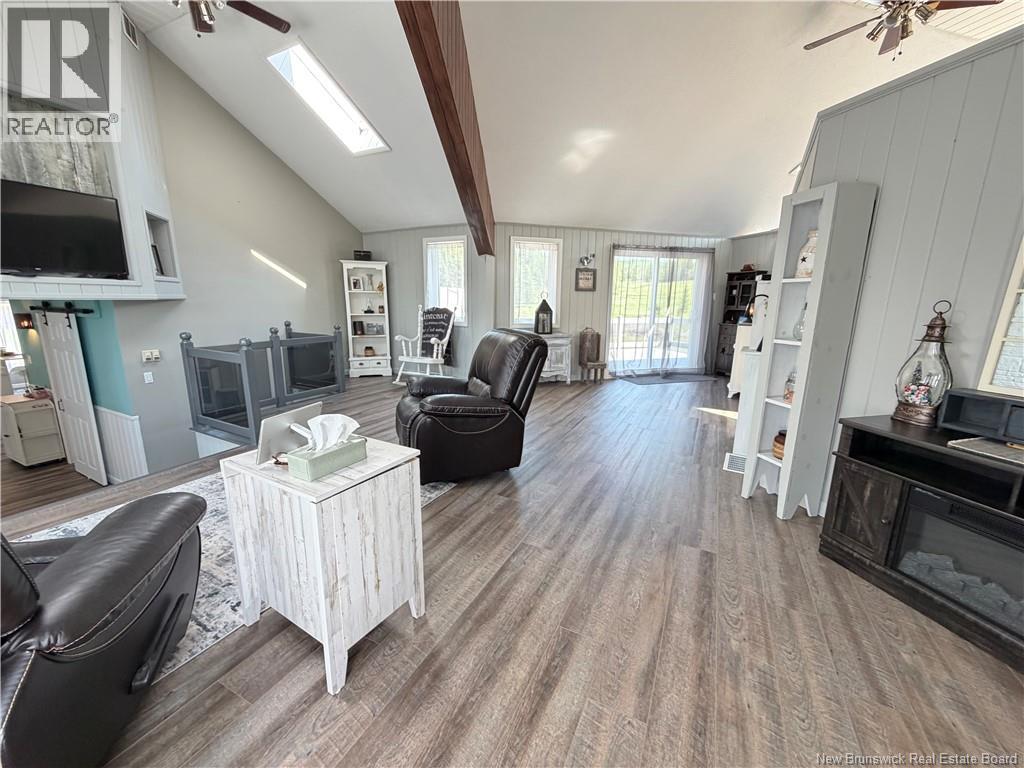 859 St-Joseph Road - 23