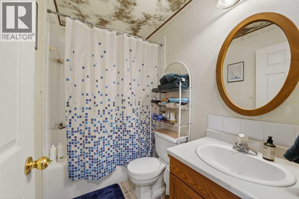 621 5 Avenue SW - 13