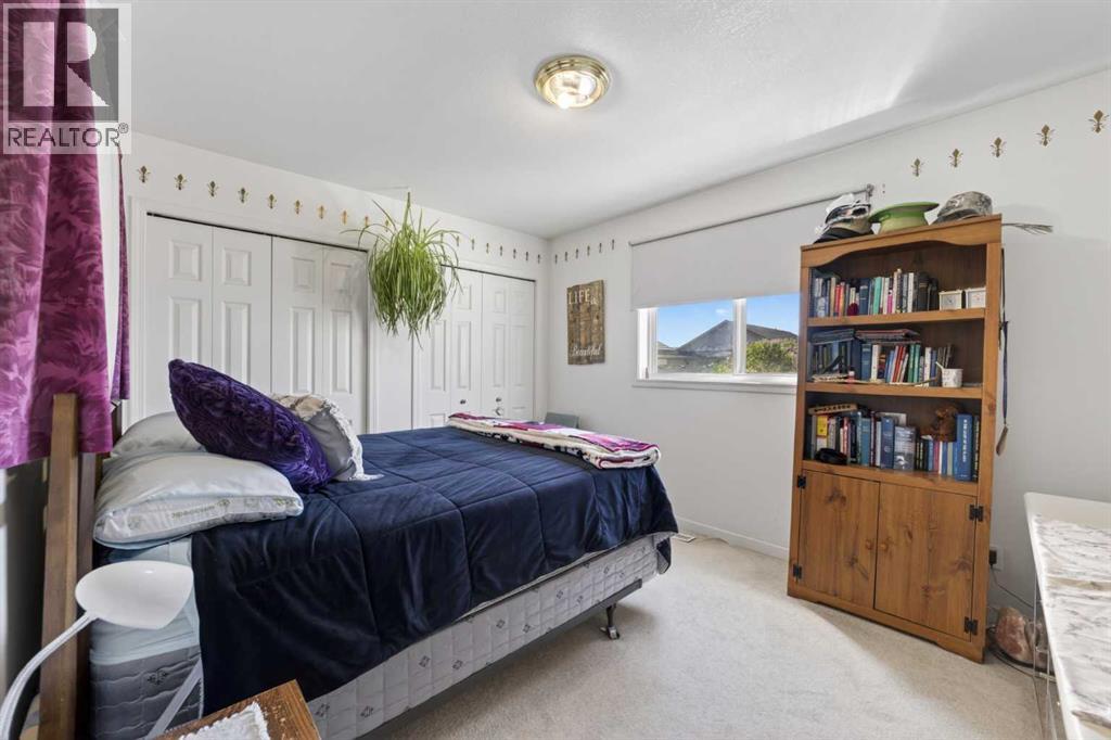 621 5 Avenue SW - 10