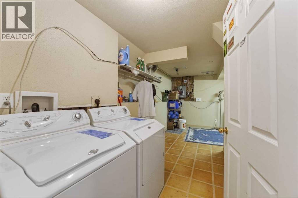 621 5 Avenue SW - 16