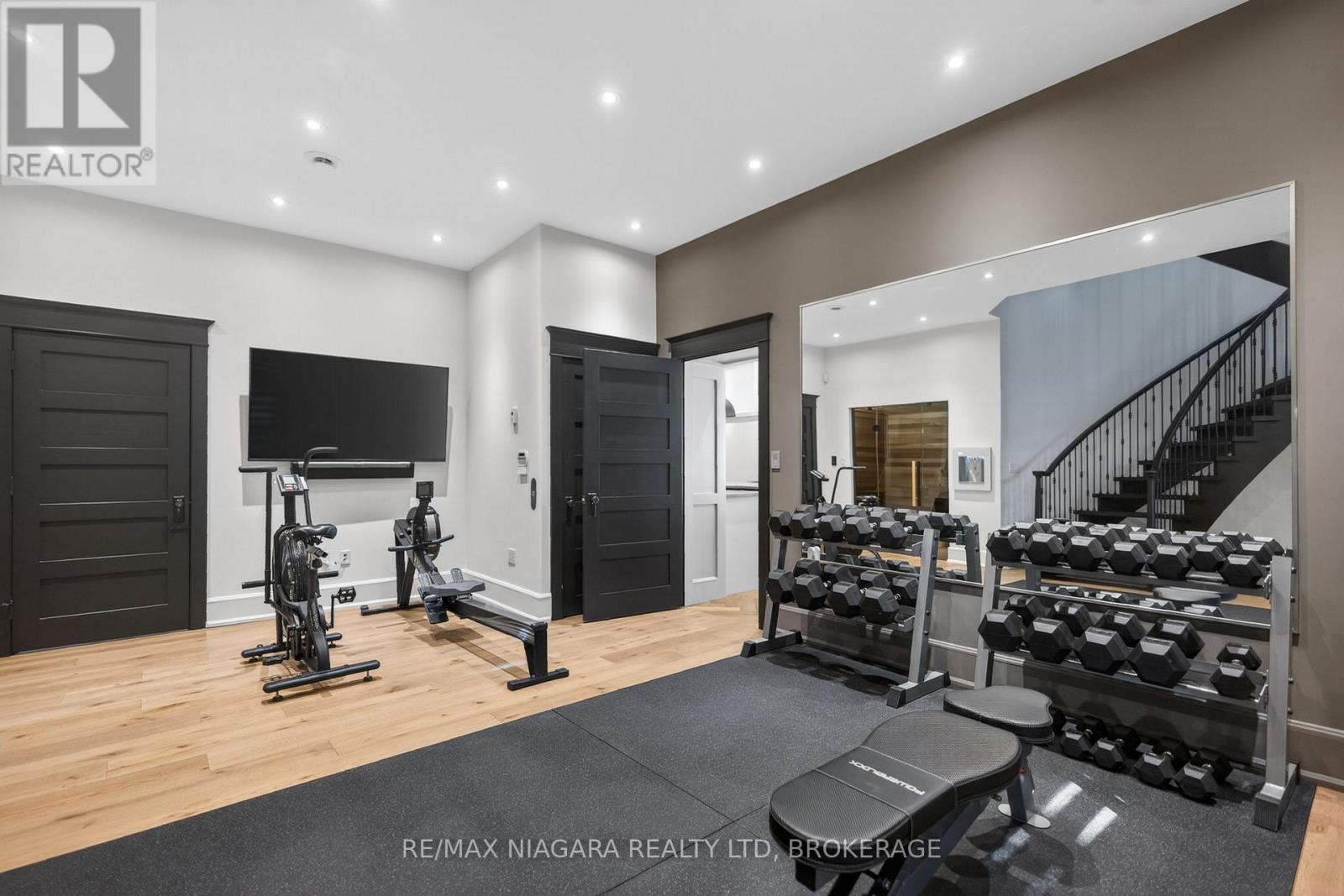 33 CANAL STREET - Image 31
