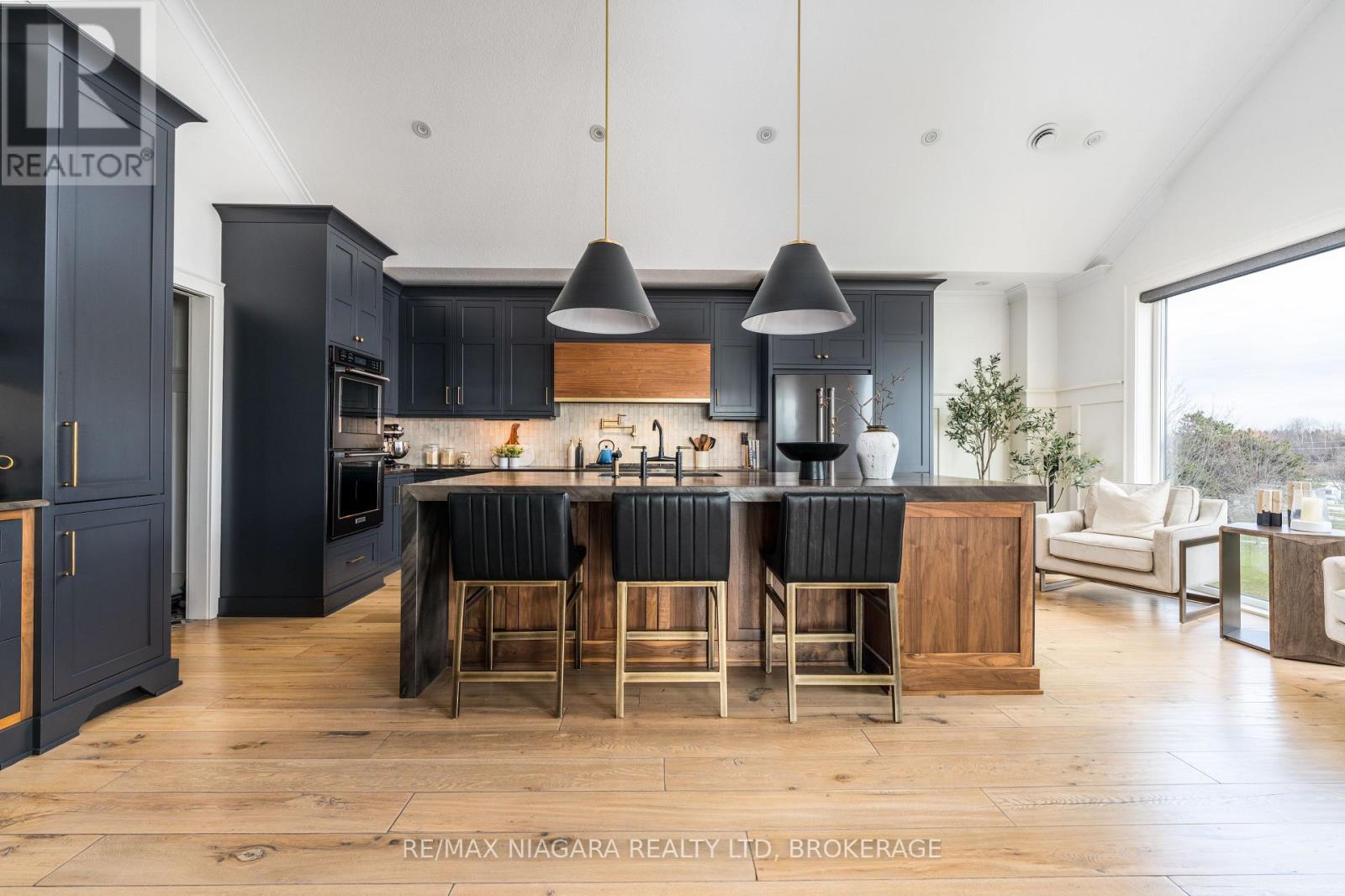 33 CANAL STREET - Image 9