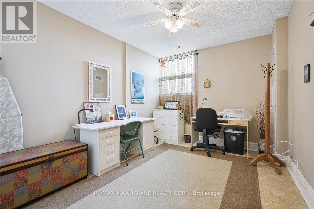 #1801 299 MILL ROAD - 21