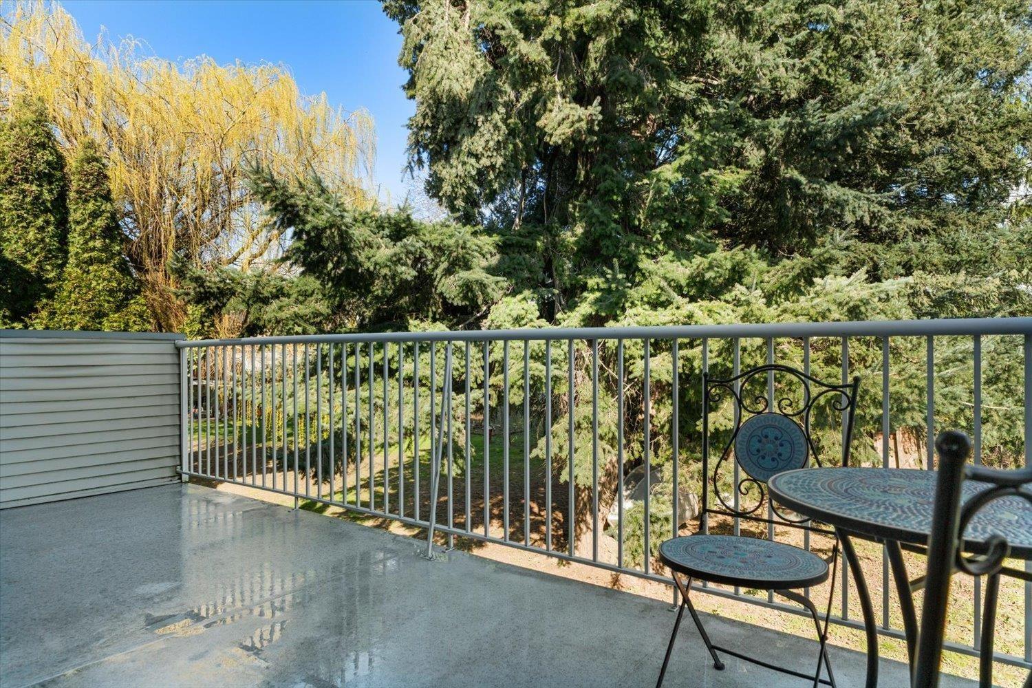 8 6480 VEDDER ROAD, Sardis South, Chilliwack