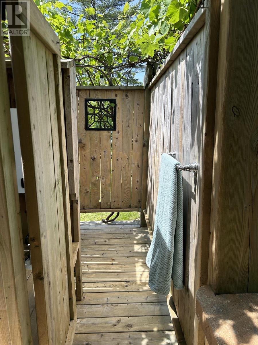 236 Canoe Lake Estates Road - 50